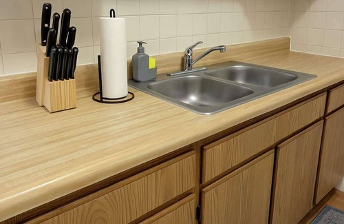 Cragin Appartement | 1BR 1BA Windy City Hideout - Lockwood rep