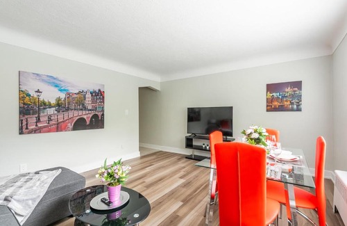 Hamilton Appartement | 1BR Apt w King Bed & Netflix - Near DT Hamilton