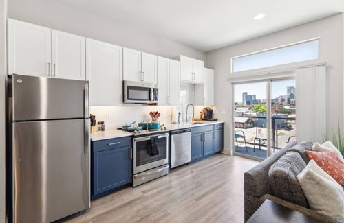 Deep Ellum Appartement | 1BR Apt with Pool, Gym, and Free Parking