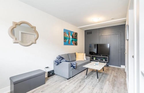 Central Hamilton Appartement | 1BR Boutique Apt - within DT Hamilton