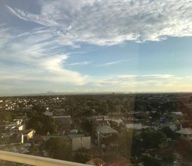 Las Pinas Hôtel | 1br condo unit in smdc South Residences sunset view - 1212T1