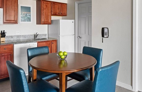 Atlantic City Copropriété | 1br Deluxe Condo Breathtaking Views & City Fun!