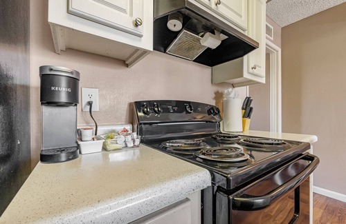 Mesa Appartement | 1BR/Pool/Gym/1 Mi To Banner Hospital