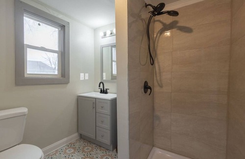 Lebanon Appartement | 1BR Work Base, Wi-Fi + Laundry