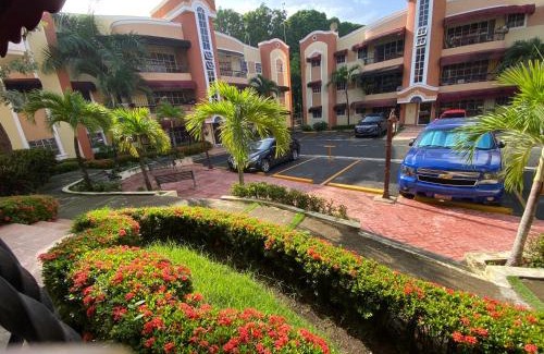 Guaricano Appartement | 1Dom Rep - Huge cozy 3 bedrooms - close to all transportation Jacobo Majluta - Residencial Paradise V Colina Arroyo 1