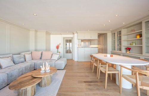 Mellet Appartement | 1e Verdiep appartement op de zeedijk in Knokke met 3 slaapkamers voor max 7 pers