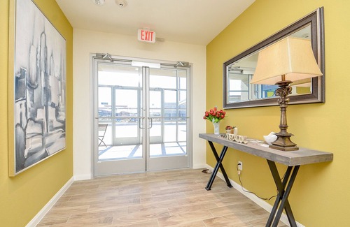 Katy Copropriété | 1N| Cozy Urban Living in Lifestyle Center| Charm in KAT