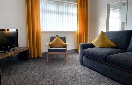 Blackpool Town Center Appartement | Apartment 6-Appartement-Supérieure-Salle de bain privée séparée-Vue sur Rue