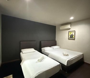 Subang Jaya Hôtel | 1st Living Subang SS15