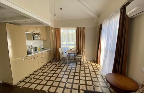 Adler City Centre Appartement | 2-х уровневые апартаменты в Имеретинской бухте