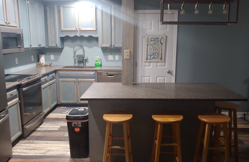 Tallahassee Maison | 2/2 Your Home Away From Home