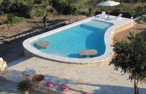 Santa Gertrudis Cottage | Profitez et détendez-vous. Situé au centre ville avec piscine privée, WIFI, A / C