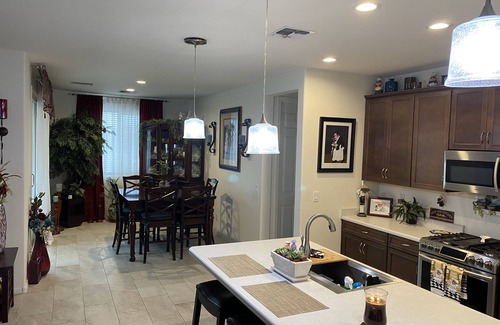 Maryvale Maison | 2.5 miles to Super Bowl LVII - State Farm