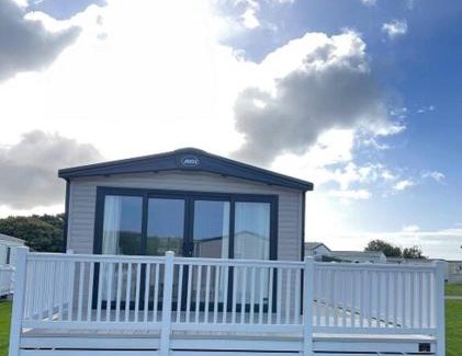 Andover Maison | 2-6 guests Holiday Home in Durdle Door