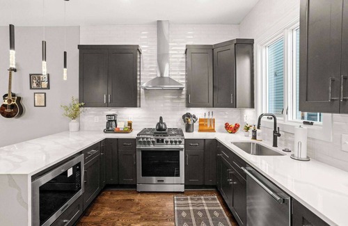 Buena Vista Maison | 2 Adjacent Luxury Homes|Rooftop Decks + Game Rooms