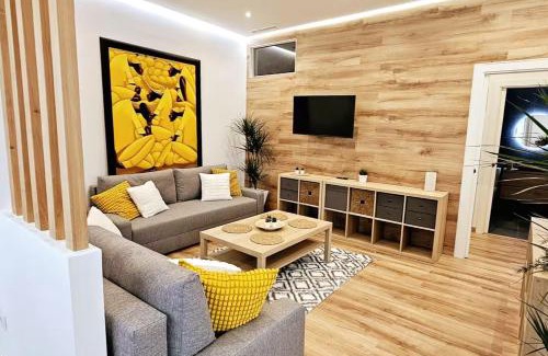 Badalona Appartement | 2 apartamentos juntos ideal grupos cerca Barcelona