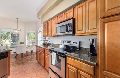 Paradise Valley Village Copropriété | 2 Bdrm 2 Ba near Orange Tree Golf Resort in Scottsdale