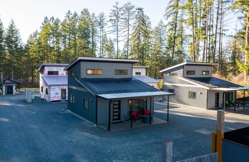 Port Alberni Maison | 2 Bdrm 2 ensuite new modern home