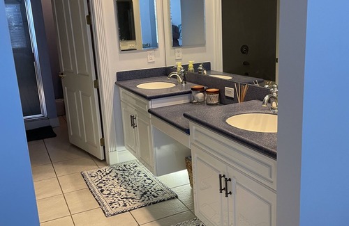 Ponce Inlet Copropriété | 2-Bdrm Harbour Village Condo with views of the lighthouse and nature preserve