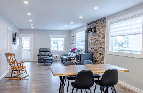 East Kootenay Appartement | 2 BDRM Homes on 2nd Avenue