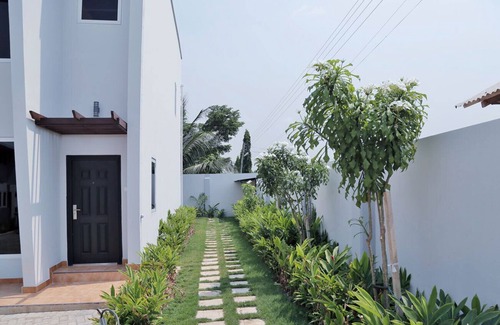 Accra Copropriété | 2 BDRM Terrace @North Legon with 24/7 security service