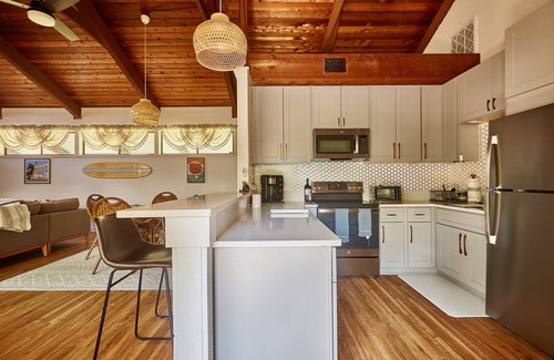 Indian River Estates Maison | 2 Bdrm Treasure Coast Bungalow Near to the Beach