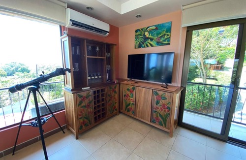 Esterillos Oeste Copropriété | 2-bdrm Upscale Condo - Esterillos Oeste - Sweeping ocean views, Pool, WiF & AC