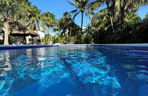 Playa del Secreto Villa | Beau 3 Bdrs. Villa * Femme de ménage * Piscine * 1 minute de la plage * Wifi * Sports nautiques