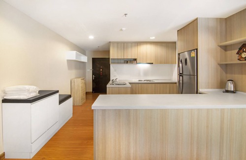 Ratchadaphisek Appartement | Appartement 2 chambres / 2 salles de bain / plus grande piscine / WiFi