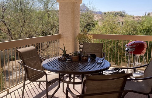 Fountain Hills Copropriété | 2 bed 2 bath condo