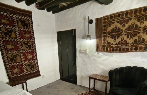 Hunza Chalet De Ski | 2 Bed Chalet - Yasam Cloud Nine And a Half Hunza