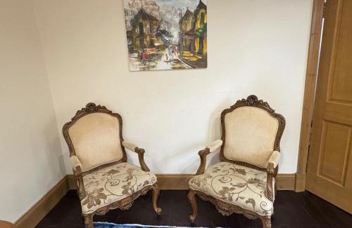 Bellahouston Maison | 2-Bed Cottage Sleeps 4 10 mins to Glasgow Centre