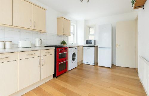 Coldharbour Appartement | 2 Bed Garden Flat in Clapham