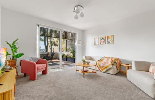 McMahons Point Appartement | 2-Bed Harbourside Home with Views in Fab Location