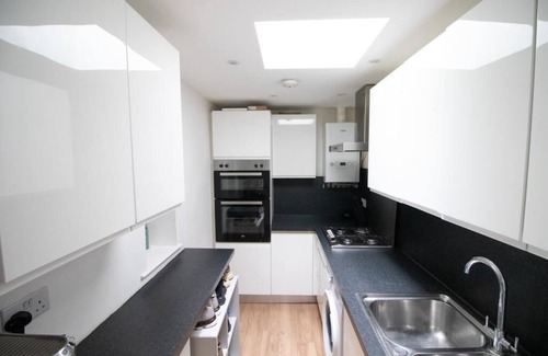 Wimbledon Park Appartement | One Bed Ground floor modern apartment in quiet road