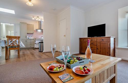Biggar Maison | 2 Bed in Biggar 95516