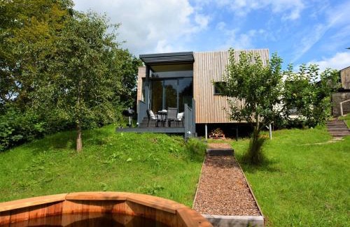 Talgarth Maison | 2 Bed in Brecon 59734
