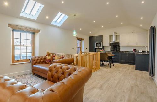 Dalston Maison | 2 Bed in Dalston 93820