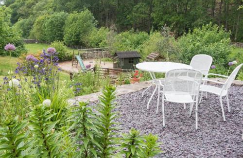 Eskdale Maison | 2 Bed in Eskdale SZ346