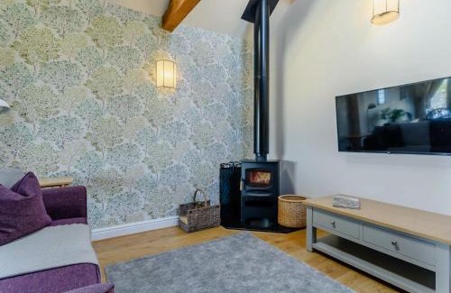 Pitchcombe Maison | 2 Bed in Evesham 89305