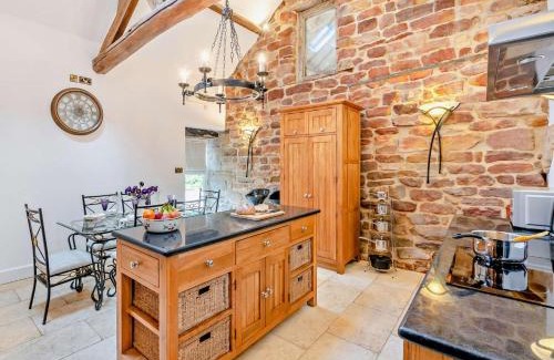 Easterside Maison | 2 Bed in Helmsley 93099