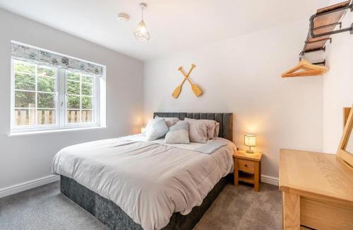 Wellington Maison | 2 Bed in Rugby oc-w32580