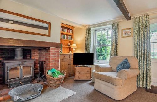 Salthouse Maison | 2 Bed in Salthouse NCC15