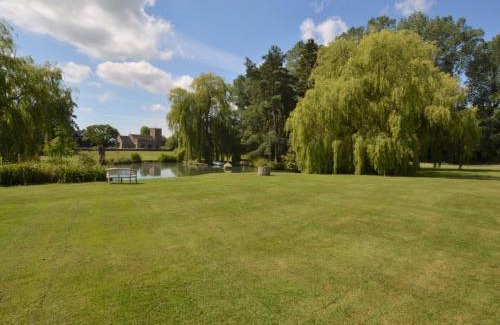Alweston Maison | 2 Bed in Sherborne FOLWO