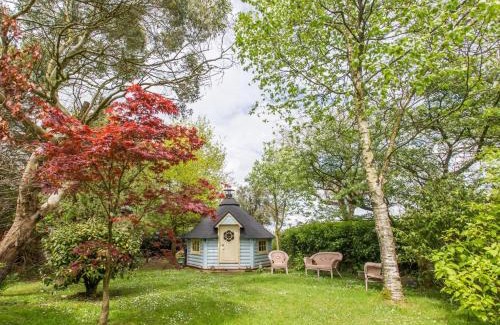 Binegar Maison | 2 Bed in Wells 00452