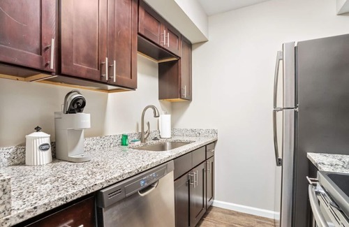 University District Appartement | 2 bed on 4th St and 15th Ave