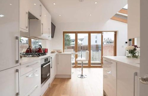 Parsons Green and Walham Appartement | 2 Bed - Very Convenient Location - South Terrace