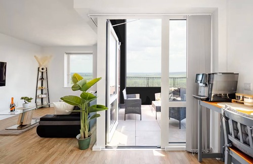 Barking Appartement | Skyview Elegance Luxury Top-Floor Next To Barking Station