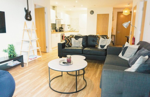 Trafford Appartement | 2-bed waterside retreat with gym in the heart of Manchester!