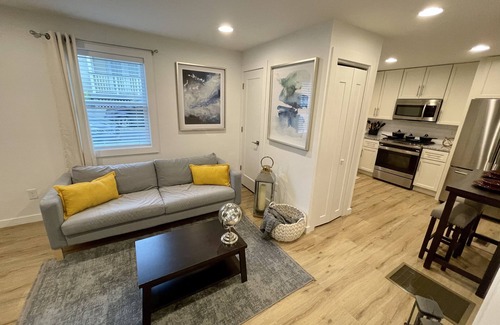 Poncey-Highland Copropriété | 2 Bedrm Apt On Beltline VA Highlands